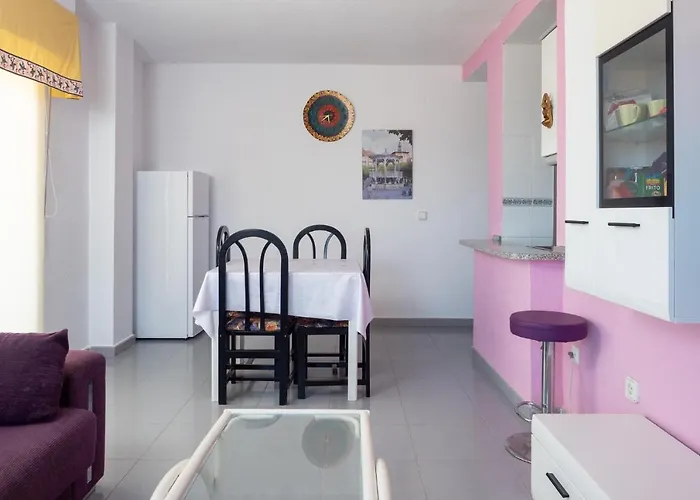 Junto Cala Ferris Torrevieja